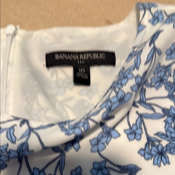 Banana Republic Floral Blue and White Dress new w/o tags 10 - Picture 9 of 14
